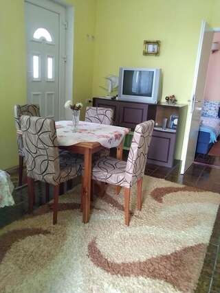 Апартаменты Apartments Obradović Milan Жабляк Апартаменты с 2 спальнями и балконом-7